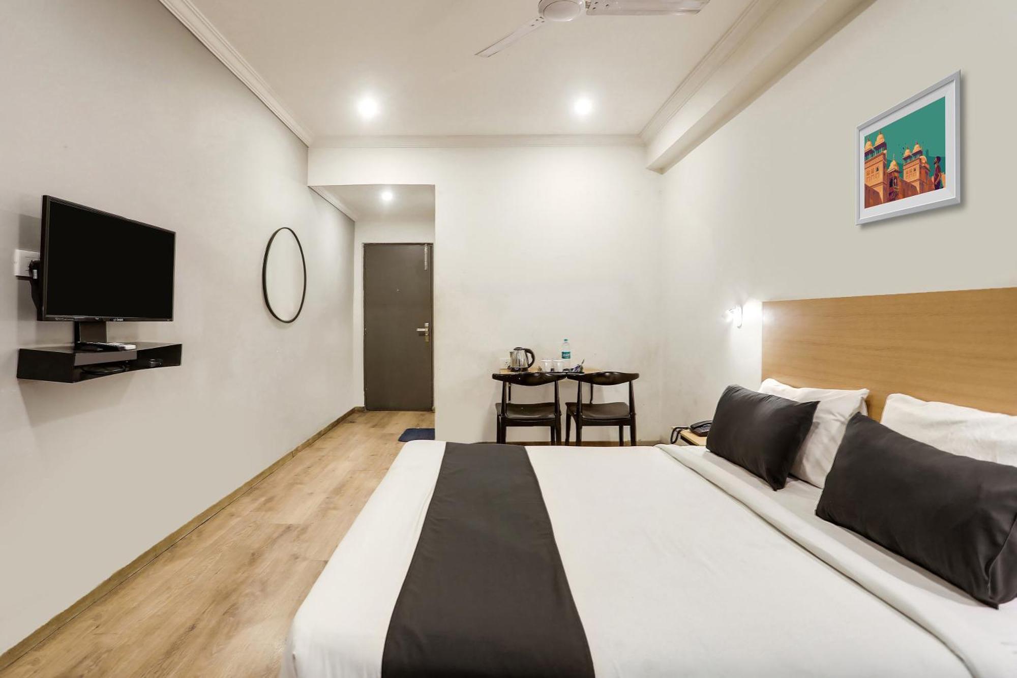 Townhouse Rajdhani Residency Sururnagar Exterior photo
