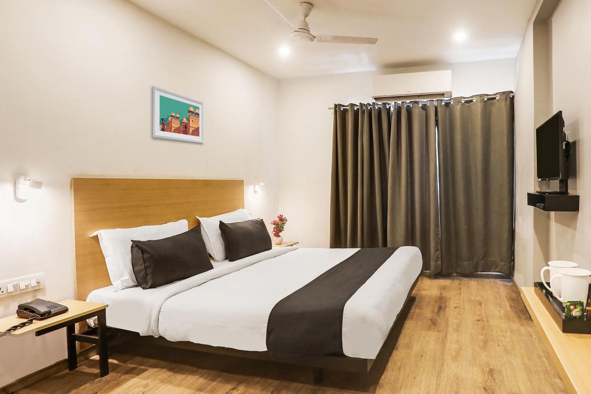Townhouse Rajdhani Residency Sururnagar Exterior photo